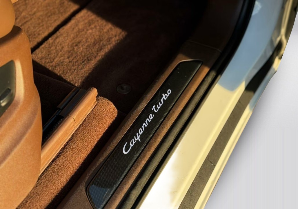 Porsche Cayenne Coupe Turbo - foto 26