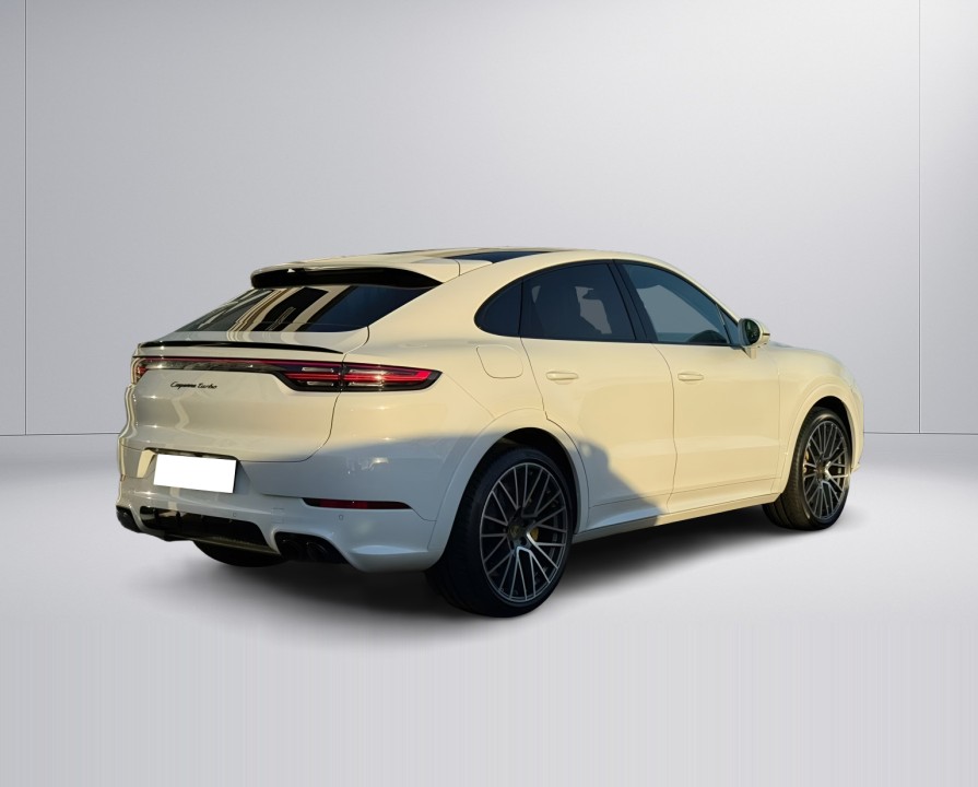 Porsche Cayenne Coupe Turbo (4)