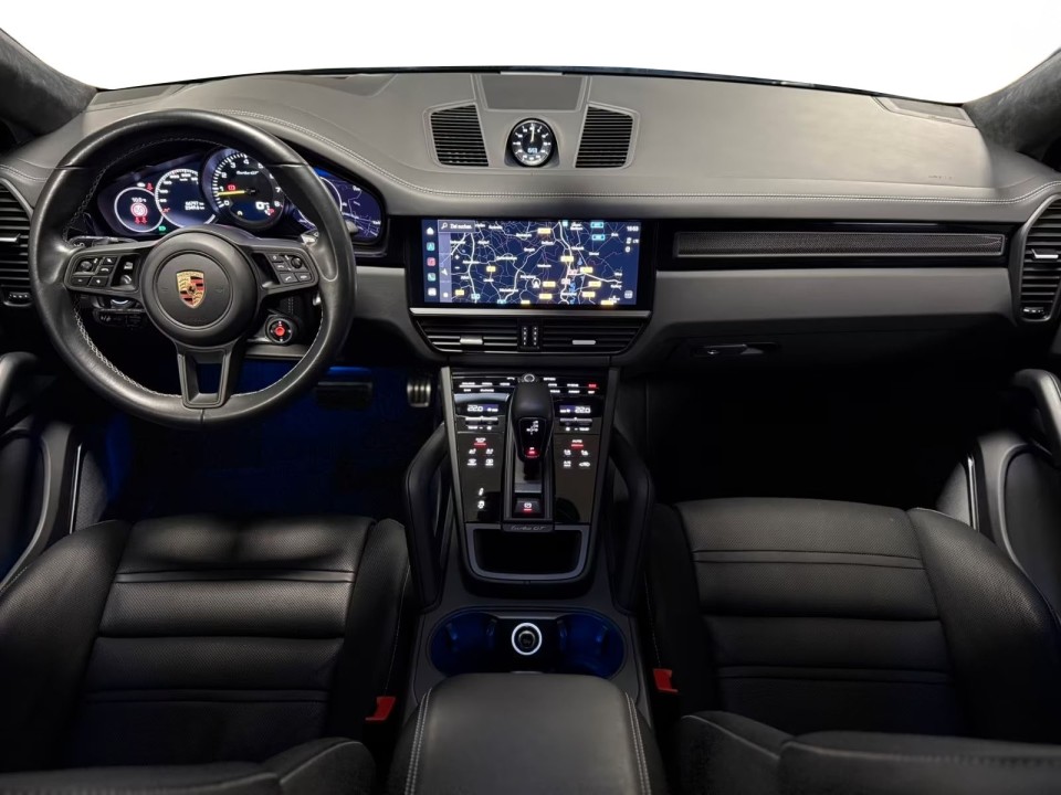 Porsche Cayenne Coupe Turbo GT - foto 9
