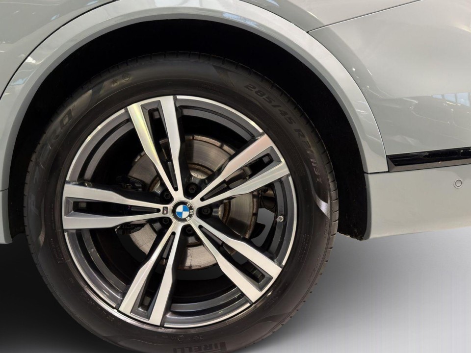 BMW X7 xDrive40d M-Sport - foto 10