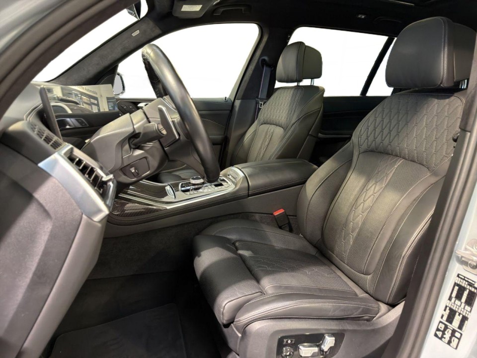 BMW X7 xDrive40d M-Sport (4)