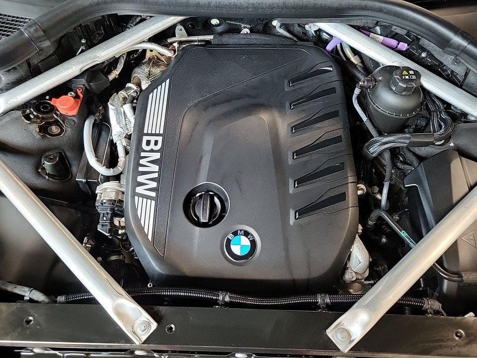 BMW X7 xDrive40d M-Sport - foto 11