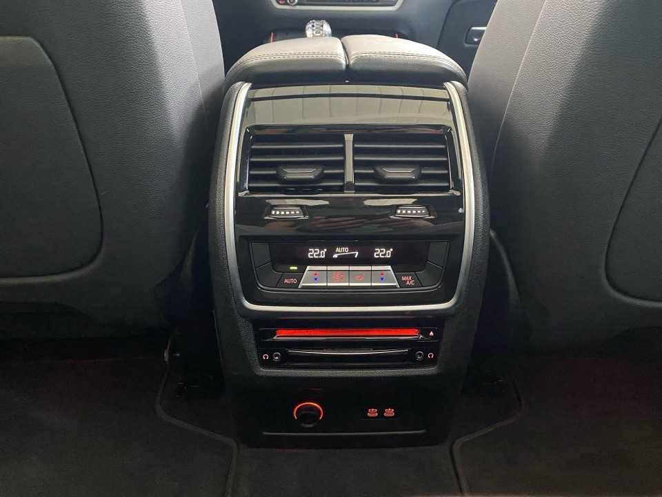 BMW X7 xDrive40d M-Sport - foto 10