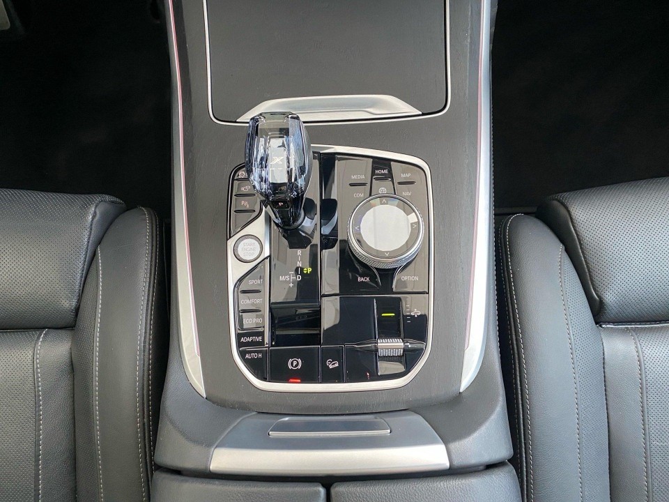 BMW X7 xDrive40d M-Sport - foto 9
