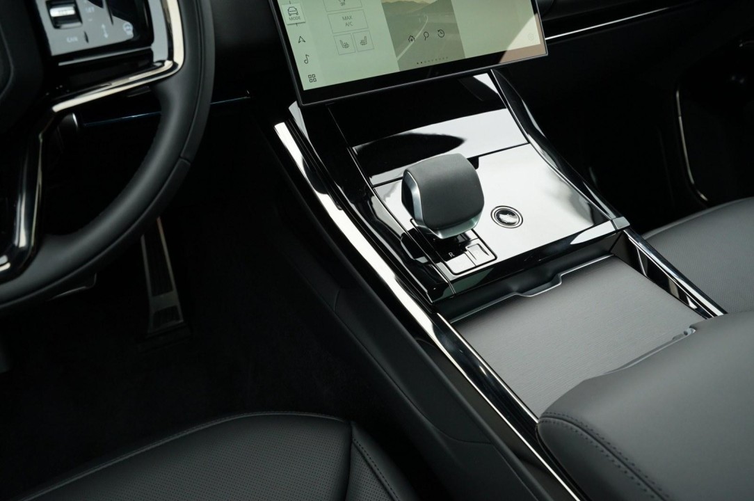 Land Rover Range Rover Sport D250 Dynamic SE - foto 9