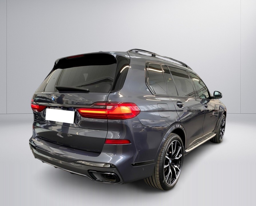 BMW X7 xDrive40d M-Sport (3)