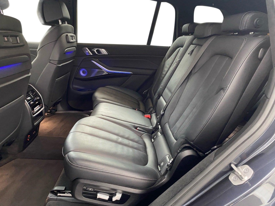 BMW X7 xDrive40d M-Sport - foto 6
