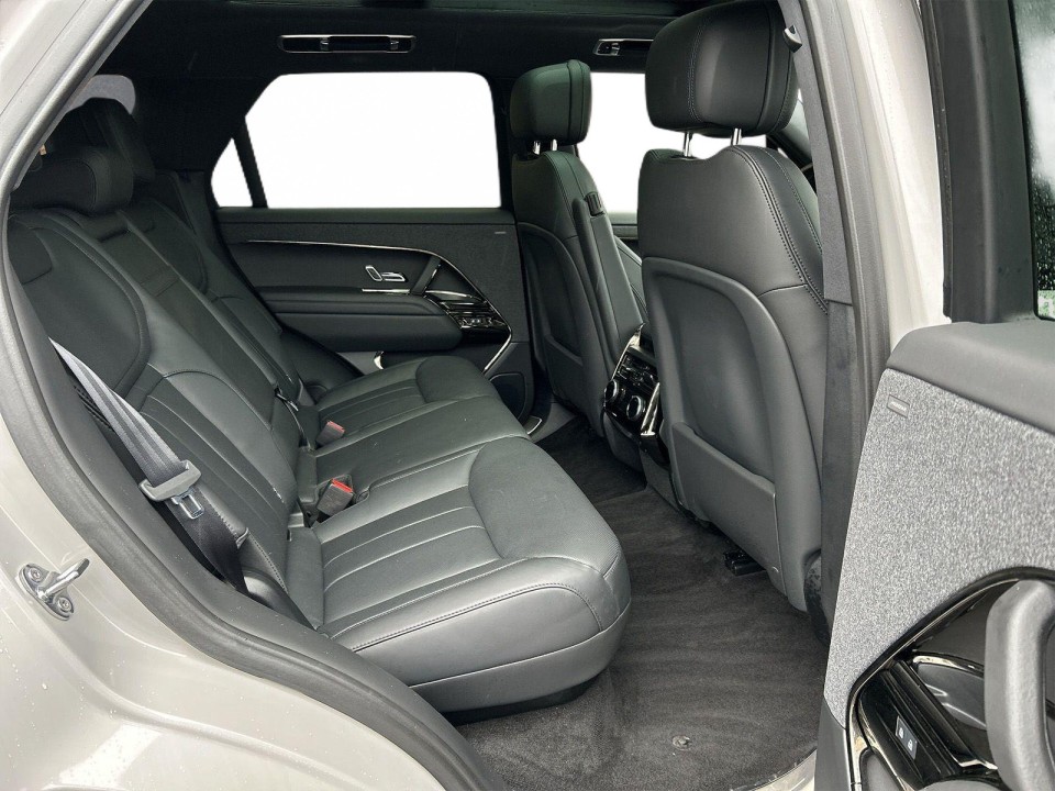 Land Rover Range Rover Sport D300 Dynamic SE - foto 8