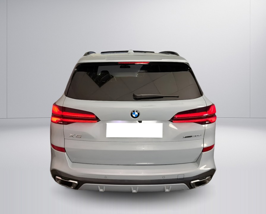 BMW X5 xDrive30d M-Sport (4)