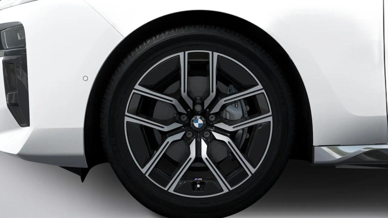 BMW Seria 7 740d xDrive M-Sport - foto 13