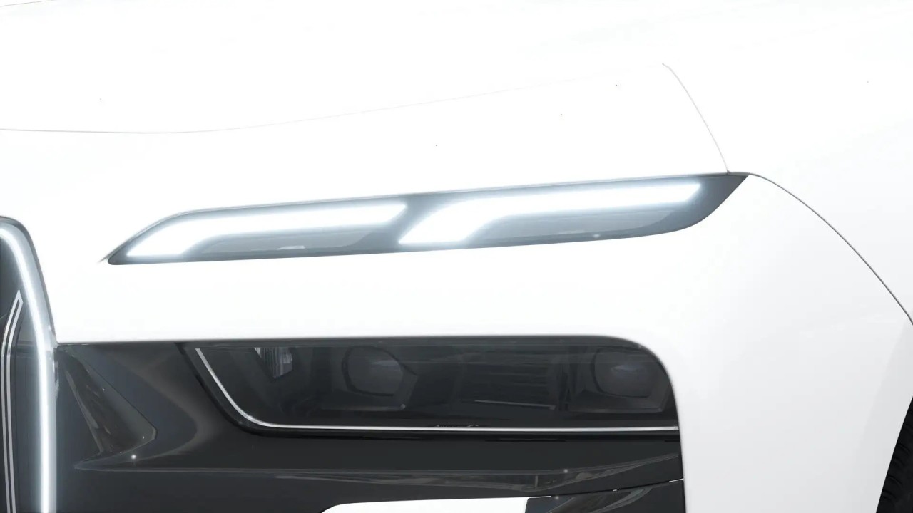 BMW Seria 7 740d xDrive M-Sport - foto 11