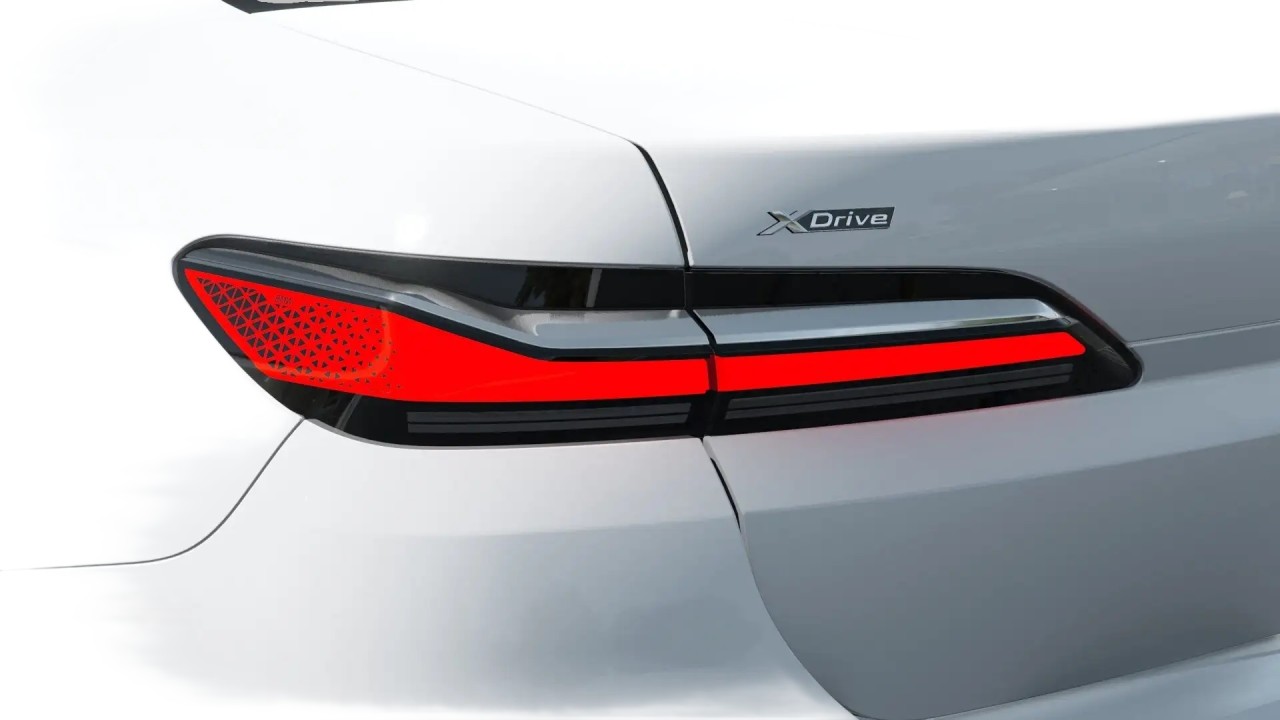 BMW Seria 7 740d xDrive M-Sport - foto 12