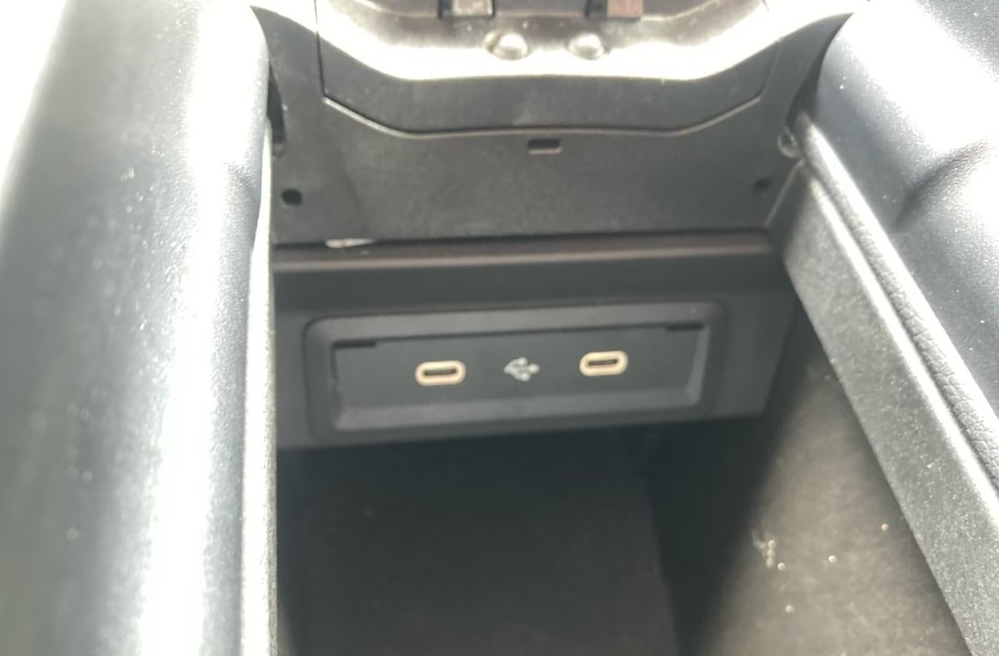 Mercedes-Benz CLA 250 4MATIC AMG Line - foto 21