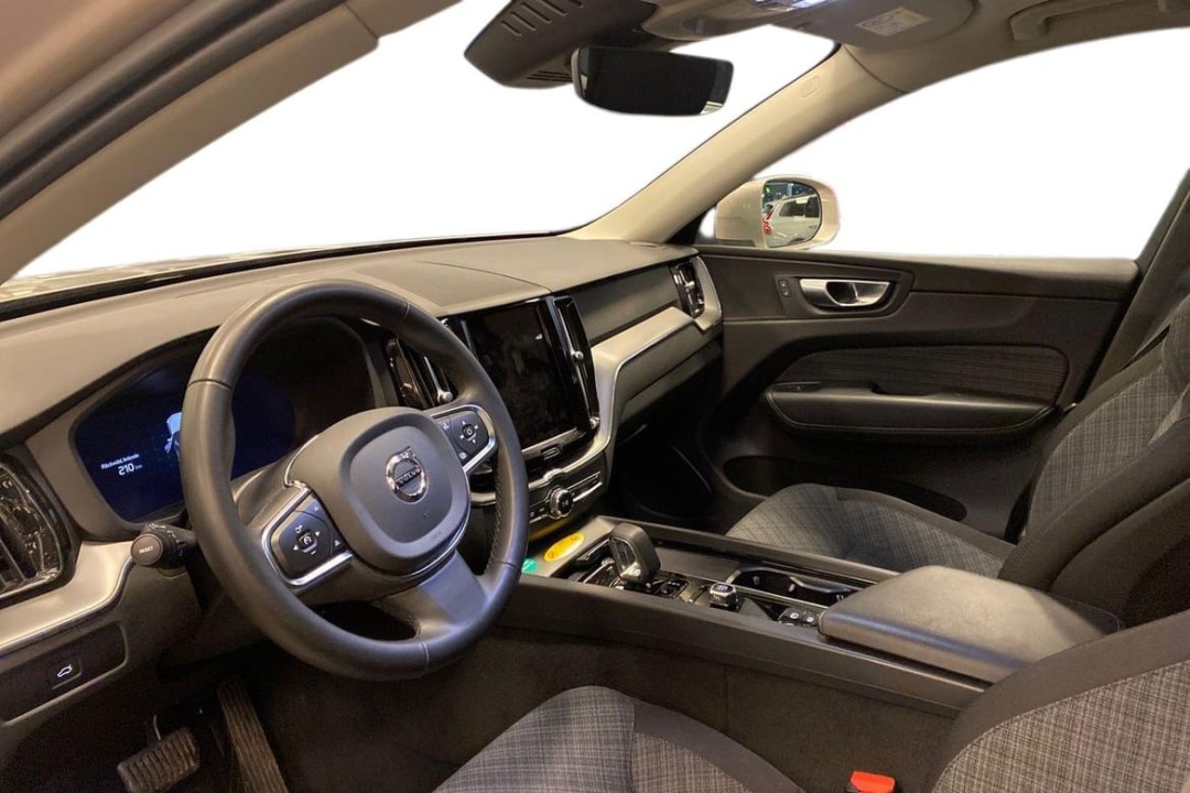 Volvo XC 60 B5 AWD Core - foto 11