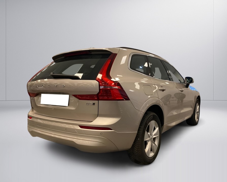 Volvo XC 60 B5 AWD Core (3)