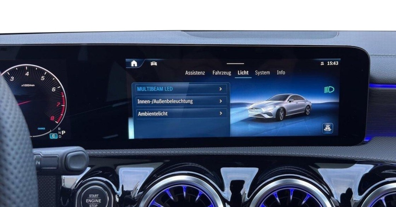 Mercedes-Benz CLA 250 4MATIC AMG Line - foto 16