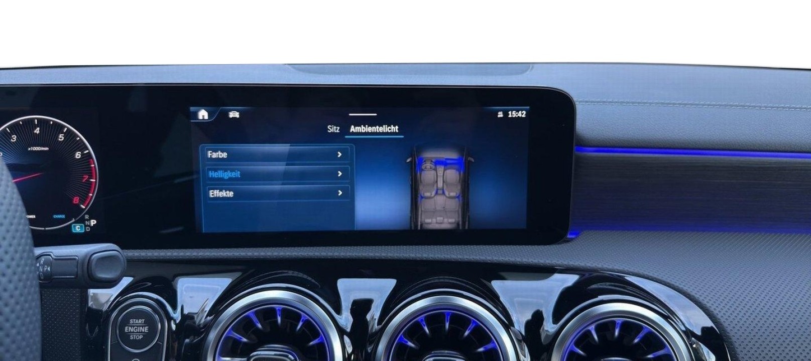 Mercedes-Benz CLA 250 4MATIC AMG Line - foto 17