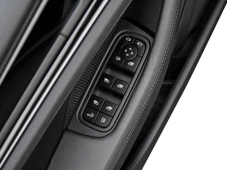 Porsche Panamera 4 E-Hybrid - foto 20