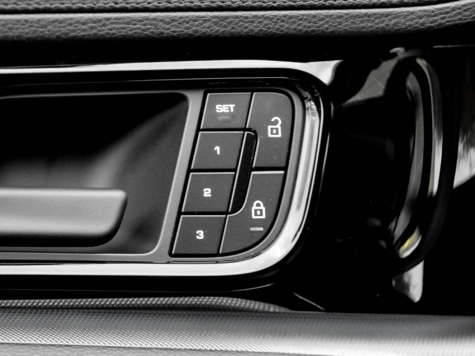 Porsche Panamera 4 E-Hybrid - foto 10