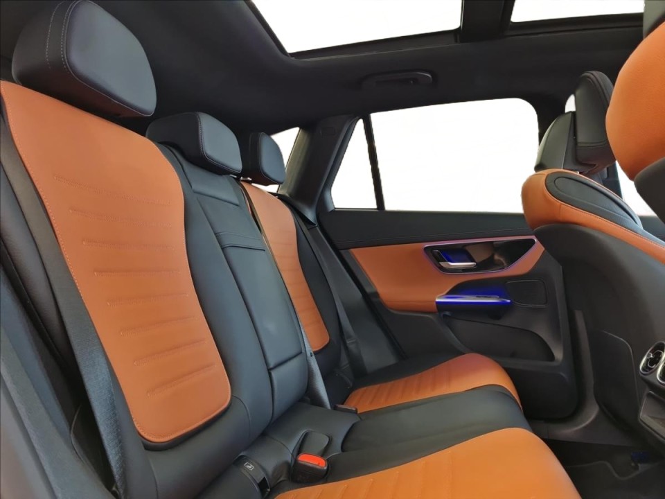 Mercedes-Benz GLC 220d 4MATIC AMG Line - foto 19