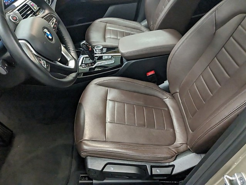 BMW X3 xDrive 30e - foto 12