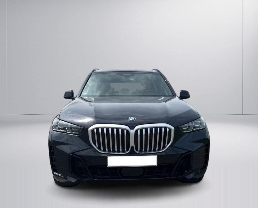 BMW X5 xDrive30d M-Sport (2)