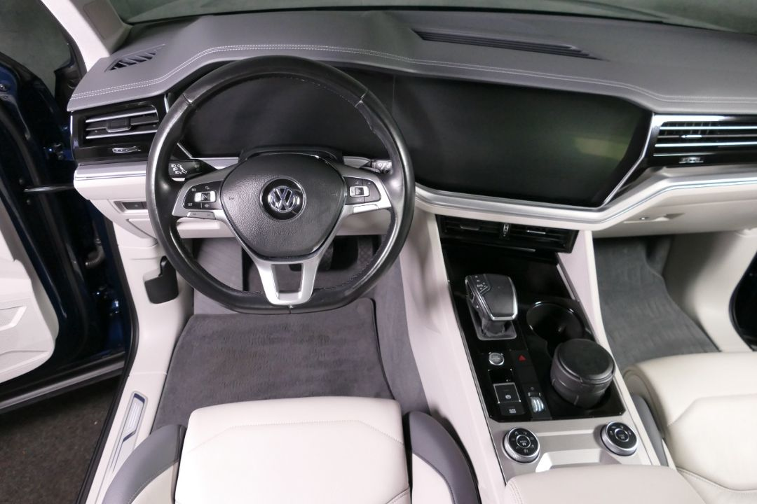 Volkswagen Touareg Elegance V6 TDI - foto 6