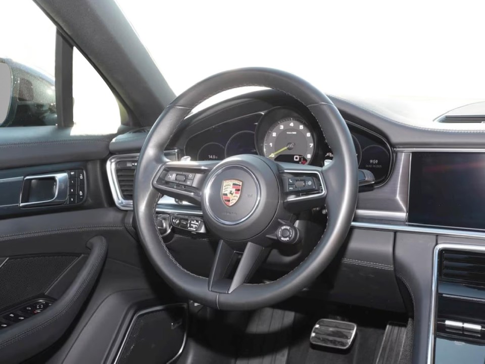 Porsche Panamera 4 E-Hybrid Platinum Edition (5)