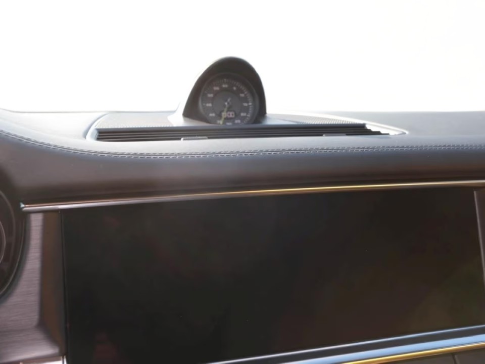 Porsche Panamera 4 E-Hybrid Platinum Edition - foto 13