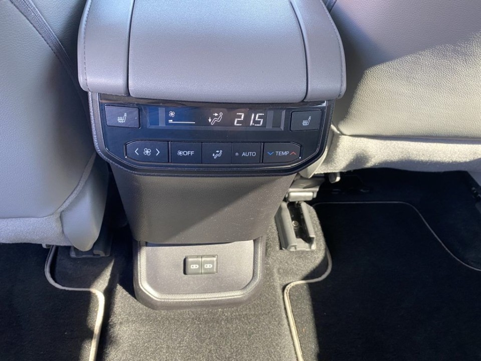 Toyota Highlander Executive - foto 17