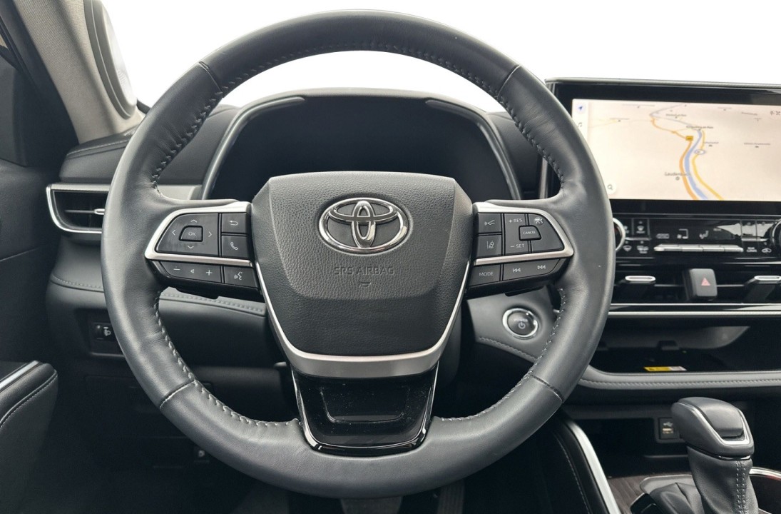 Toyota Highlander Luxury - foto 13