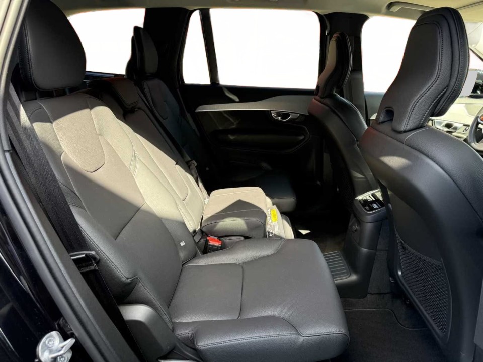 Volvo XC 90 T8 Recharge AWD Core - foto 8