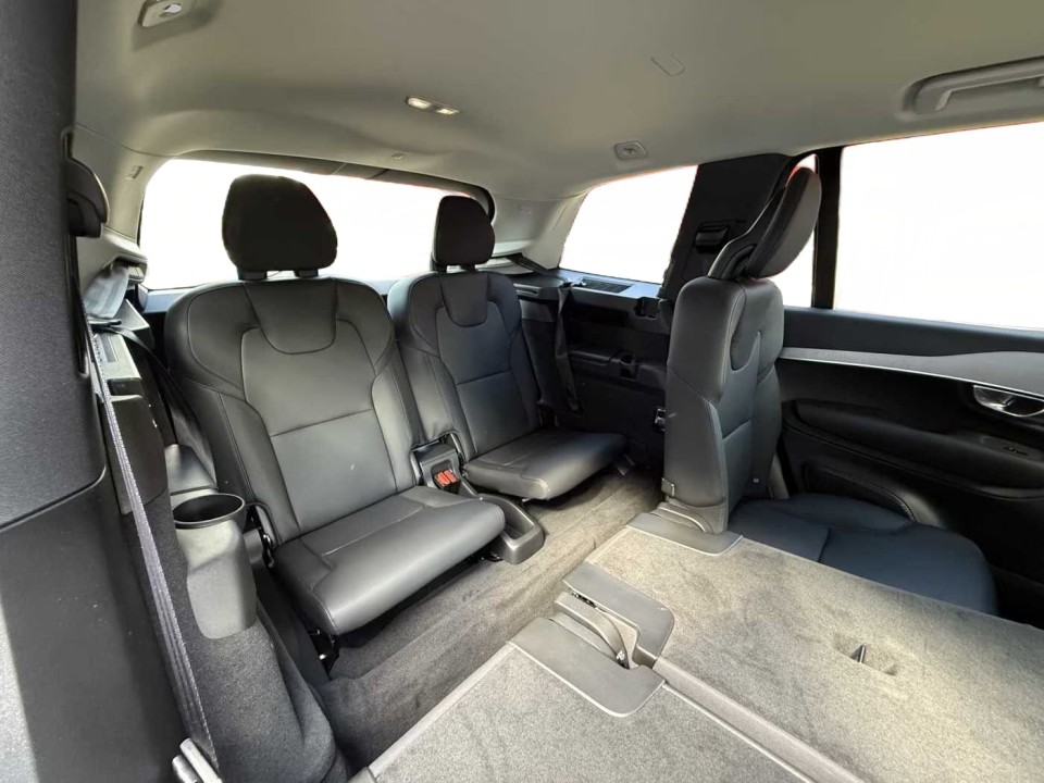 Volvo XC 90 T8 Recharge AWD Core - foto 10