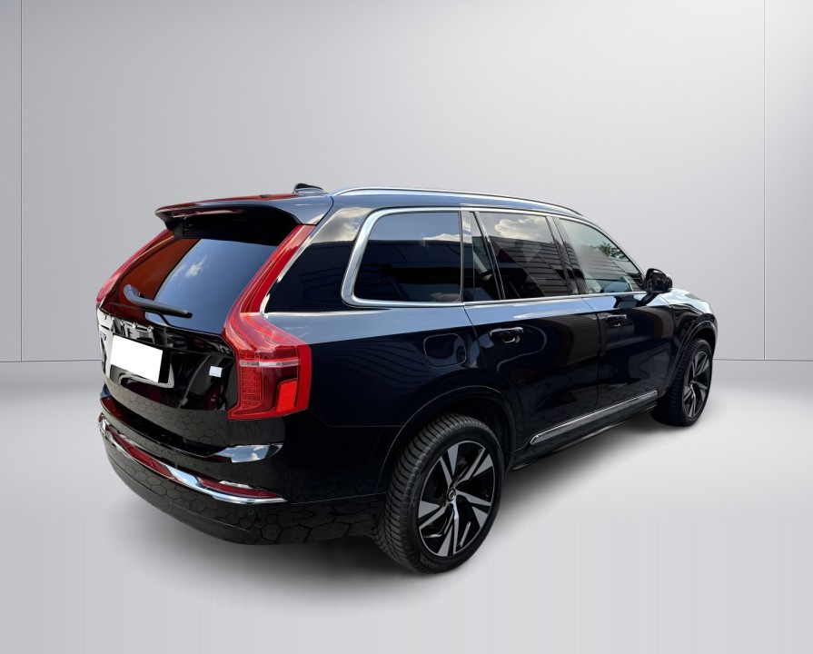 Volvo XC 90 T8 Recharge AWD Core (3)