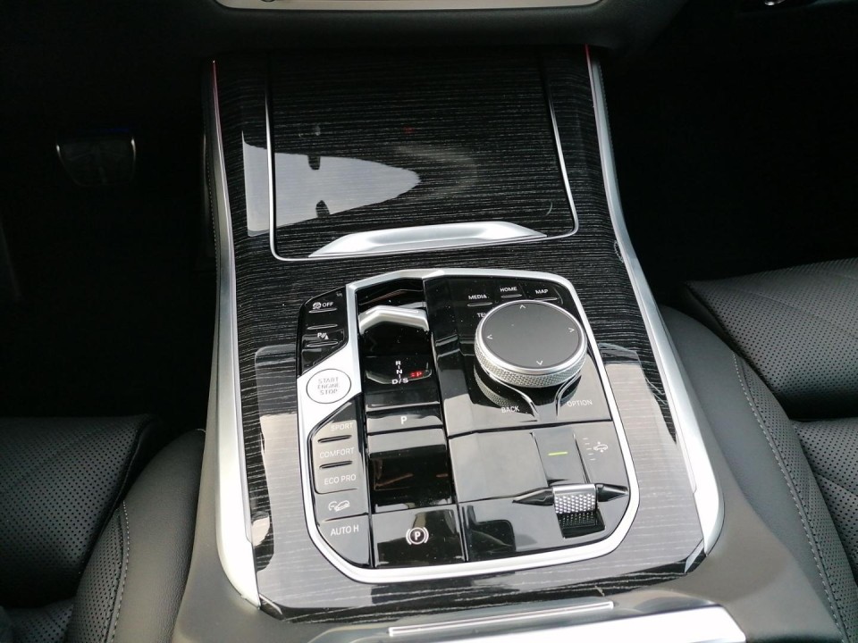 BMW X5 xDrive40d M-Sport - foto 12