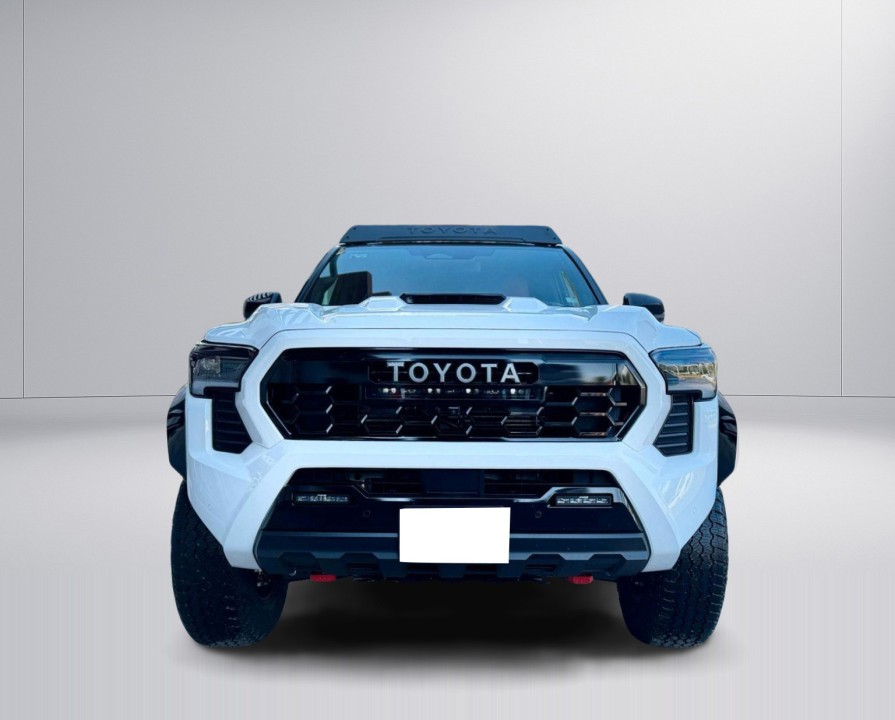 Toyota Tacoma TRD PRO (2)