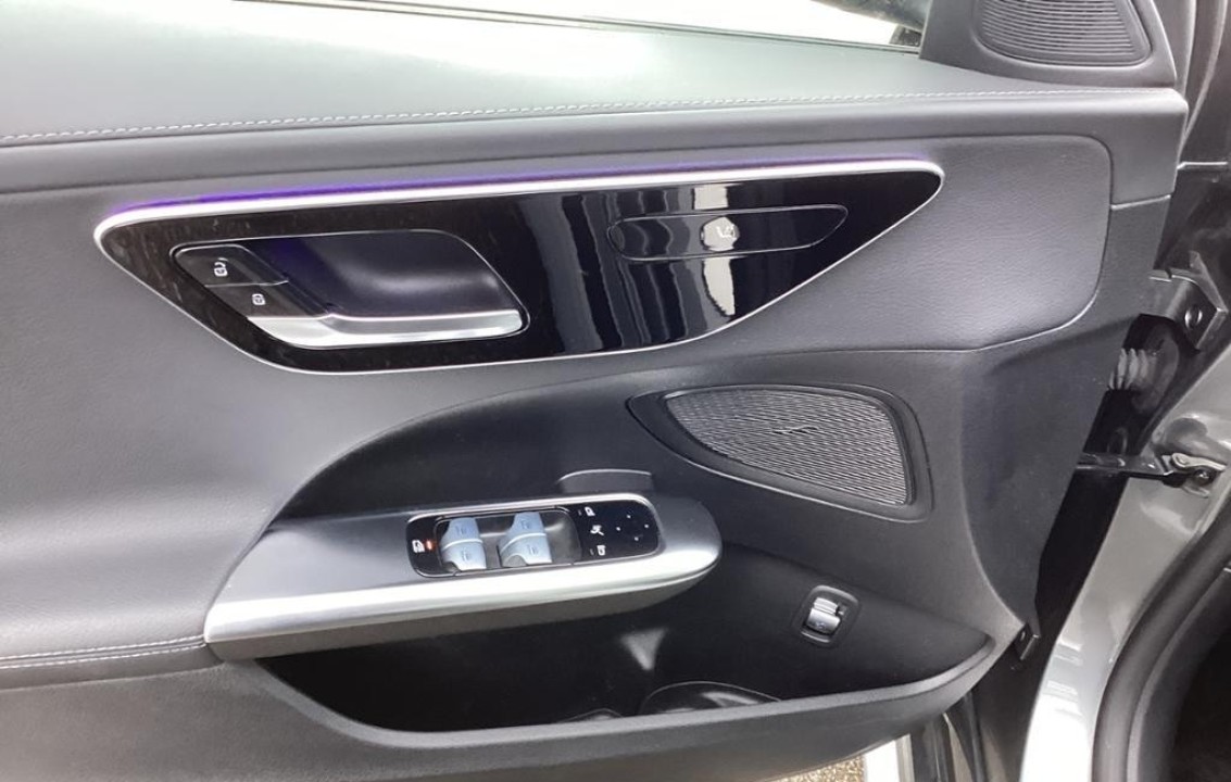 Mercedes-Benz C 300d 4MATIC AMG Line - foto 14