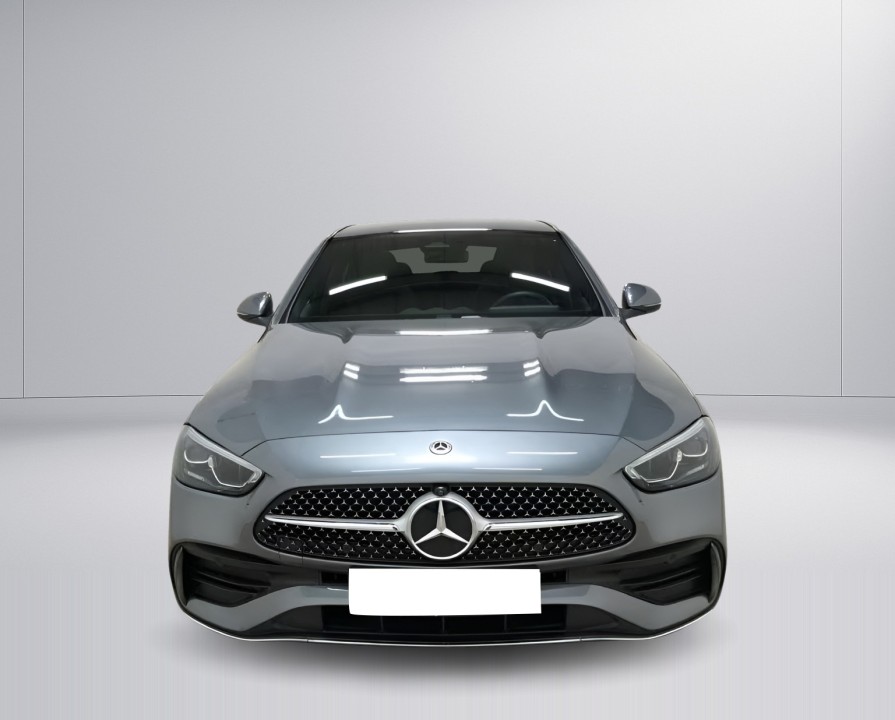 Mercedes-Benz C 200 4MATIC AMG Line (2)