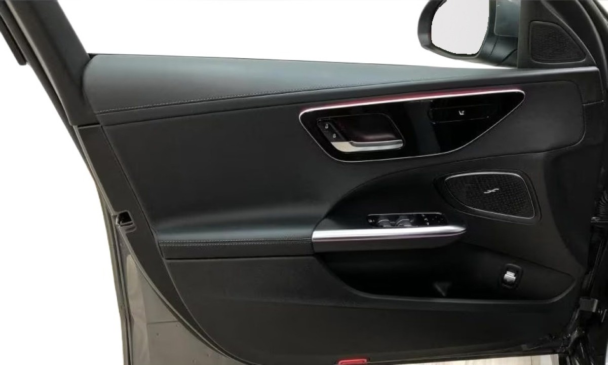 Mercedes-Benz C 200 4MATIC AMG Line - foto 17