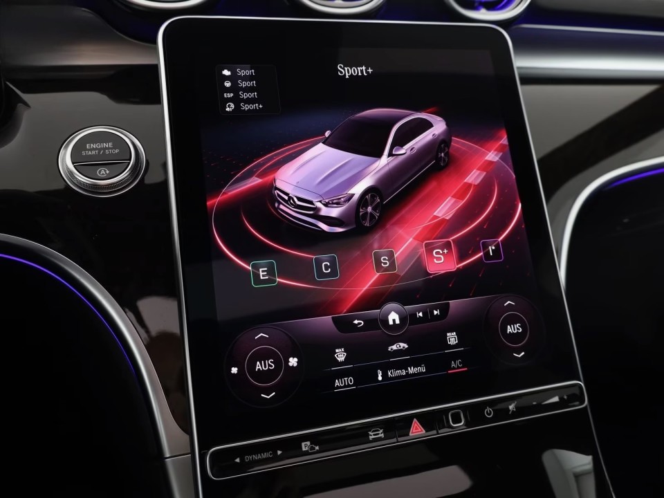 Mercedes-Benz C 200 4MATIC AMG Line - foto 14