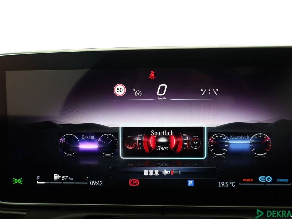 Mercedes-Benz C 200 4MATIC AMG Line - foto 13