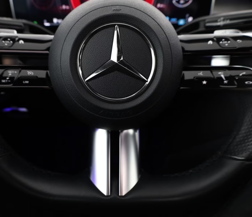 Mercedes-Benz C 200 4MATIC AMG Line - foto 10