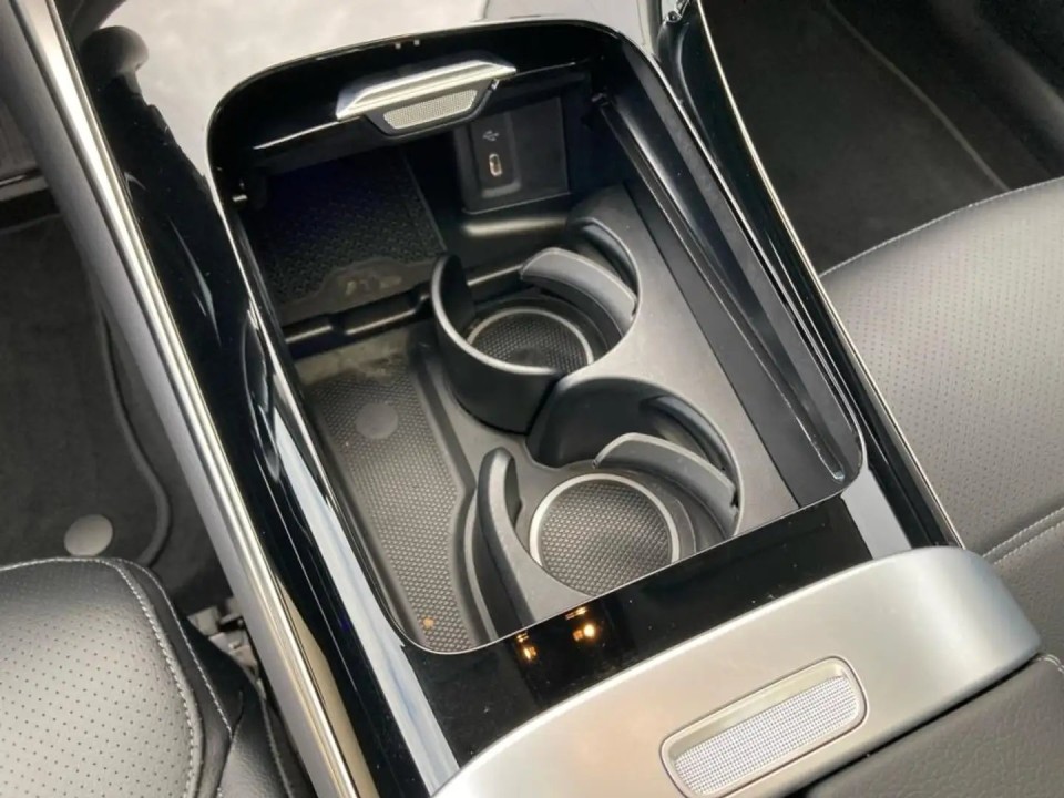 Mercedes-Benz GLC Coupé 300e 4MATIC Avantgarde - foto 8