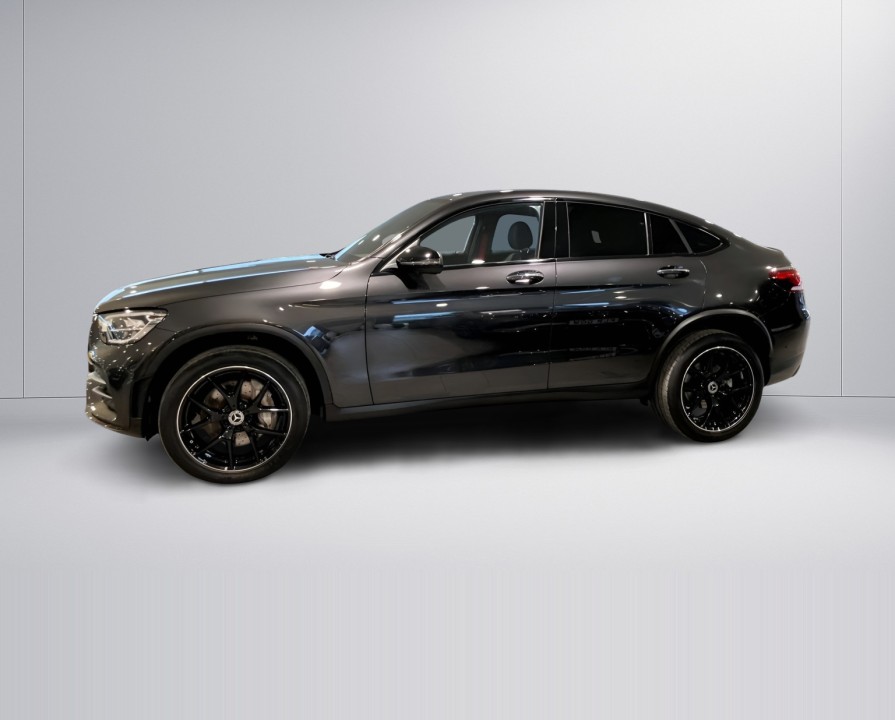 Mercedes-Benz GLC 300de 4MATIC Coupe AMG (4)