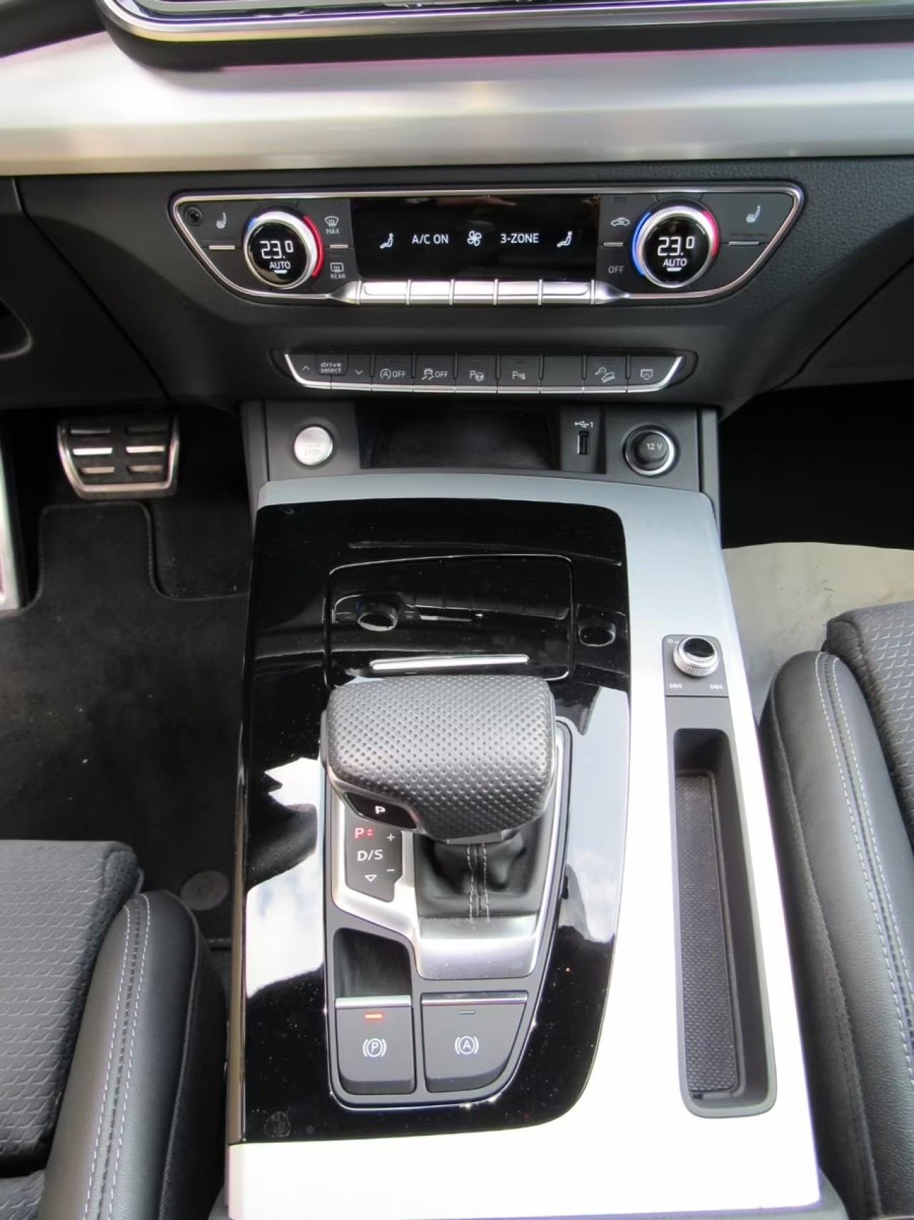 Audi Q5 40 TDI S-line - foto 14