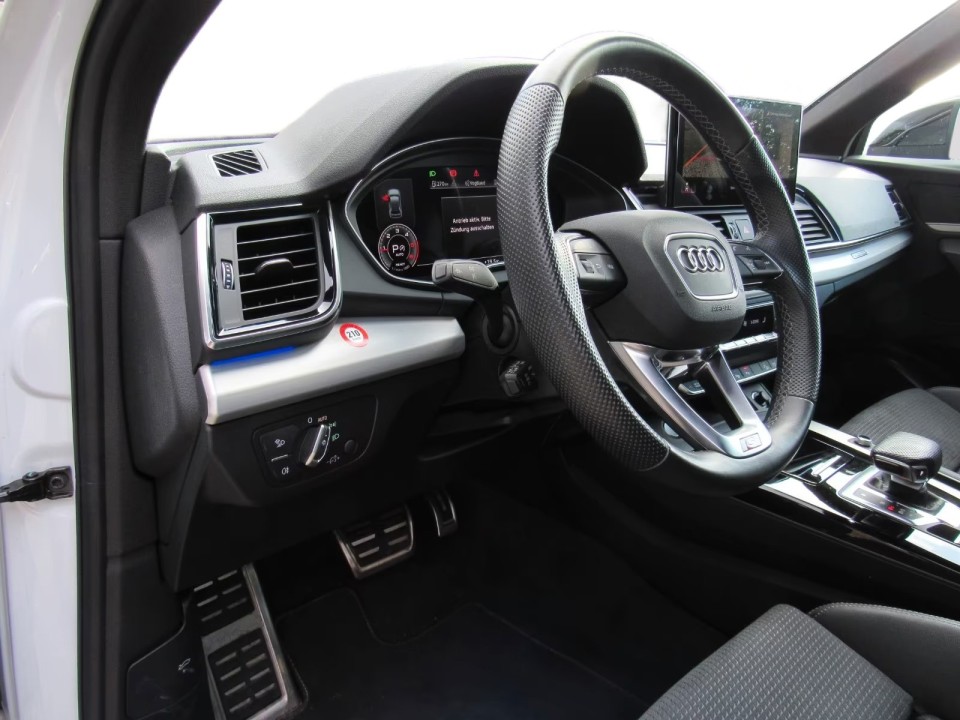 Audi Q5 40 TDI S-line - foto 11