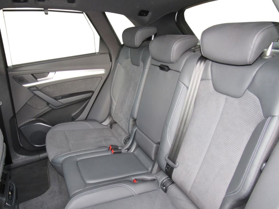 Audi Q5 40 TDI S-line - foto 18