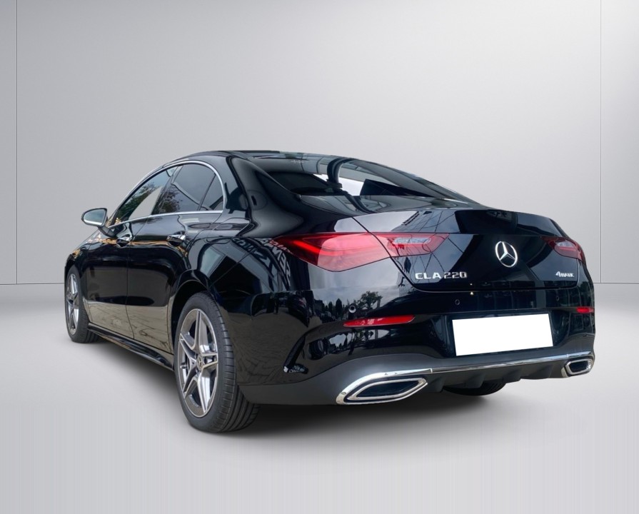 Mercedes-Benz CLA 220 4MATIC AMG Line (3)