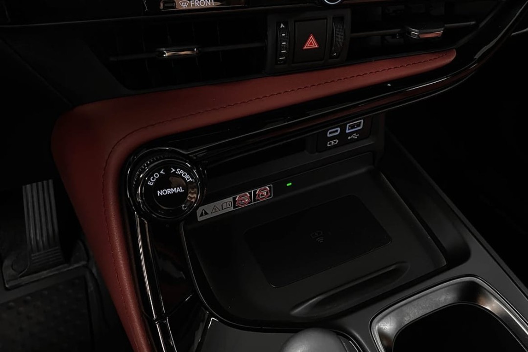 Lexus Seria NX 450h+ AWD Business Plus - foto 11