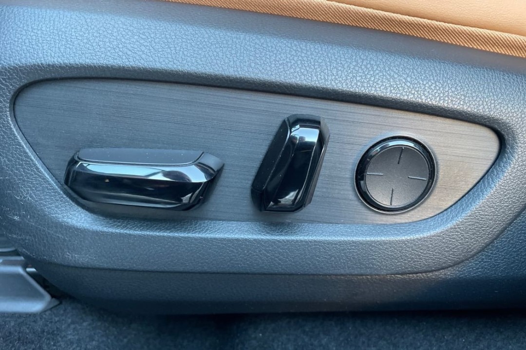 Lexus Seria NX 450h+ AWD Luxury - foto 24